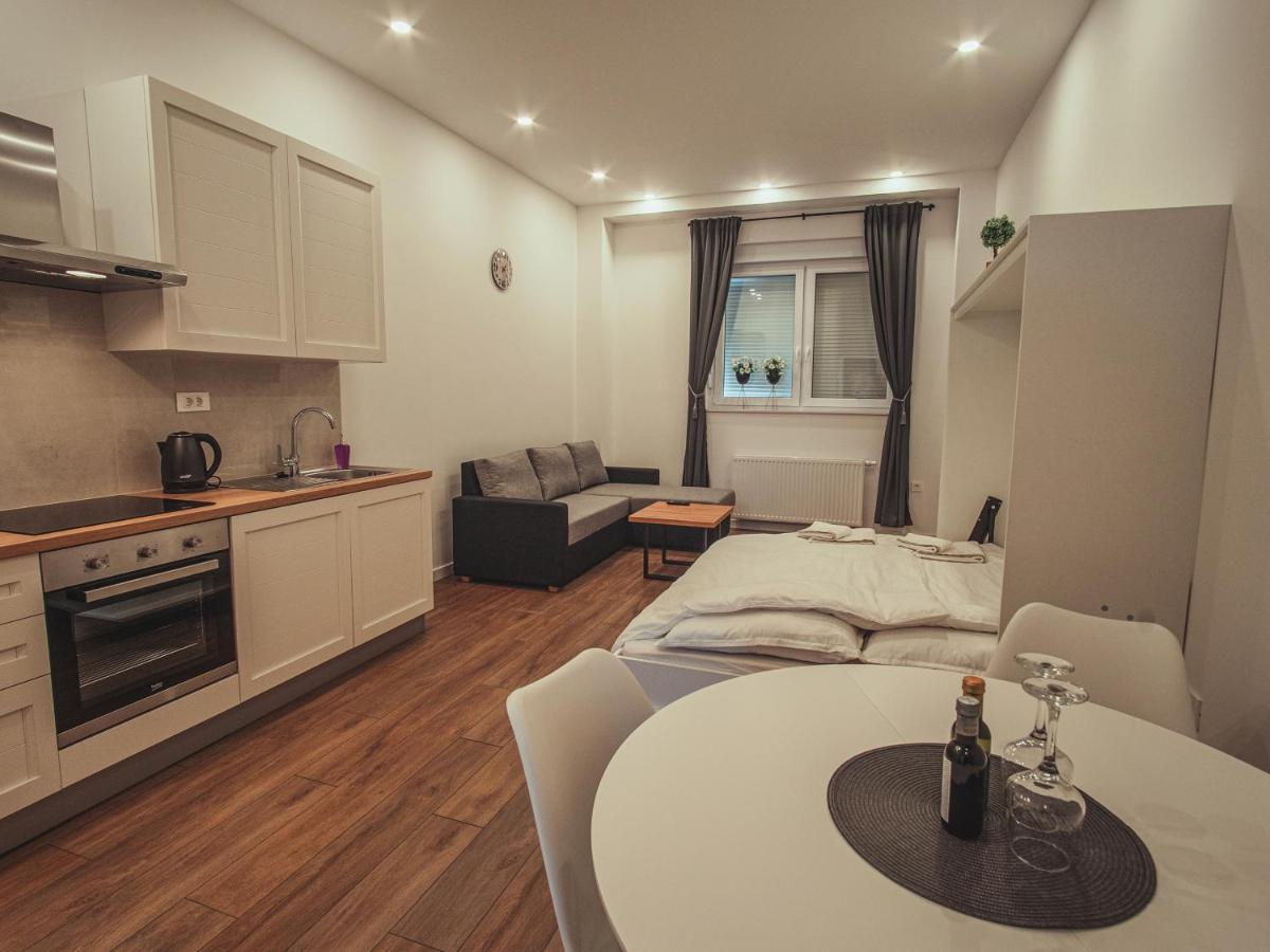 Apartmani Infinity Osijek Eksteriør billede