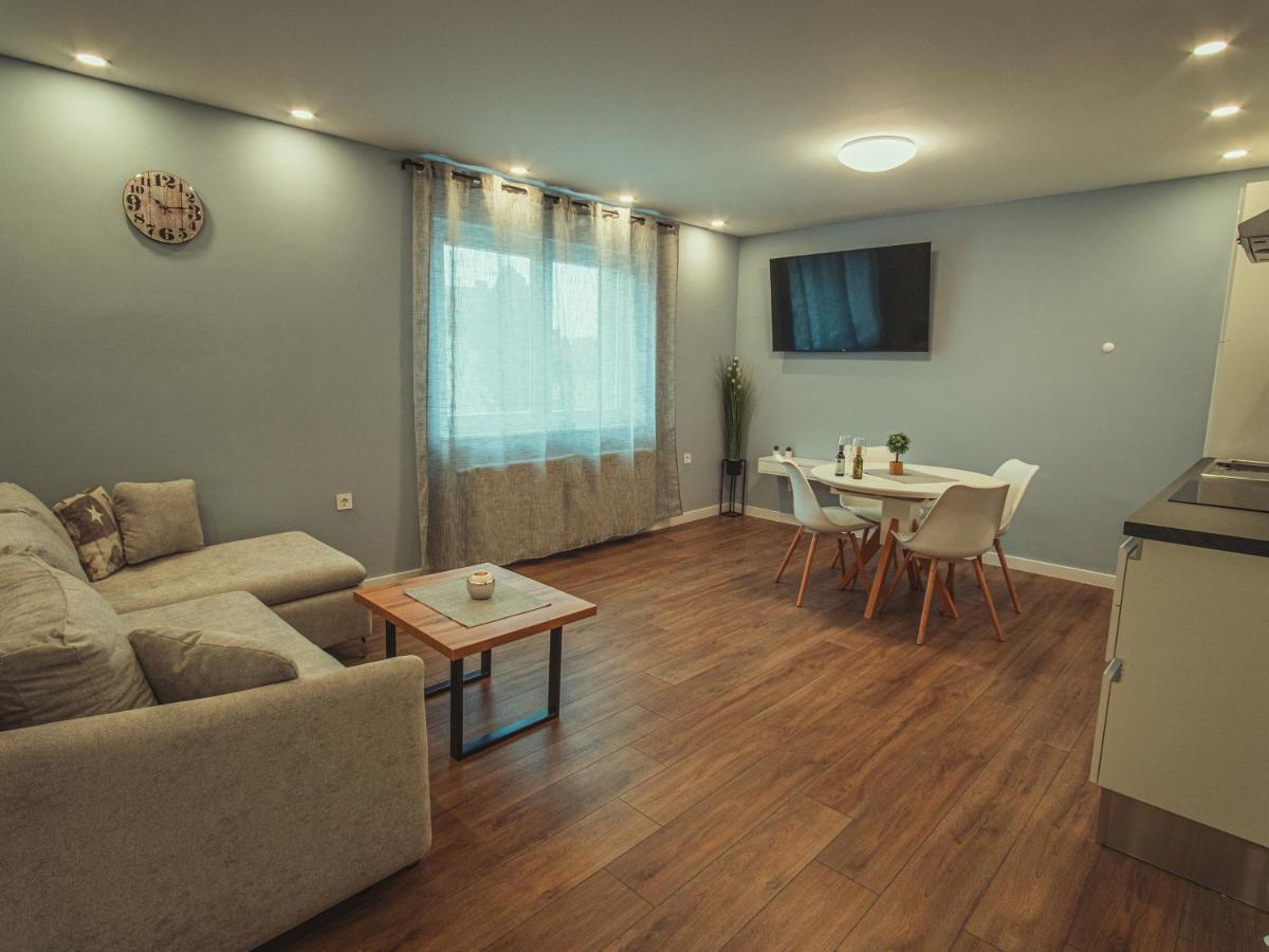 Apartmani Infinity Osijek Eksteriør billede
