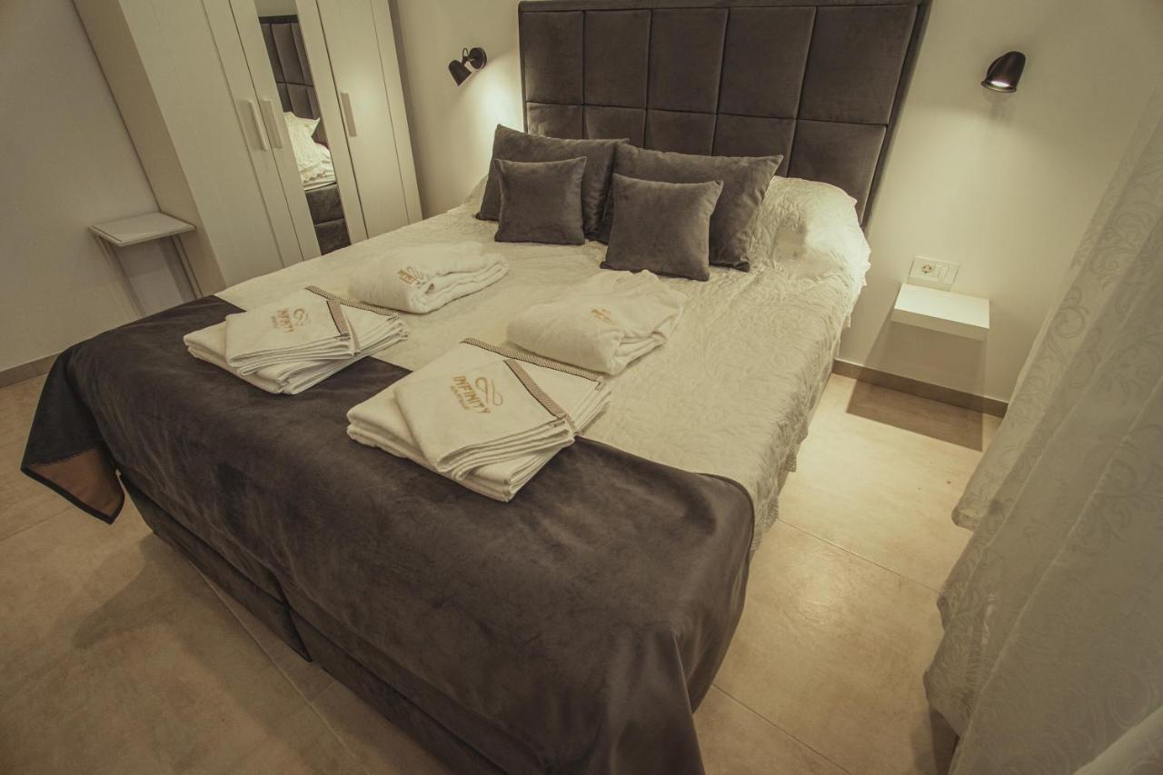 Apartmani Infinity Osijek Eksteriør billede