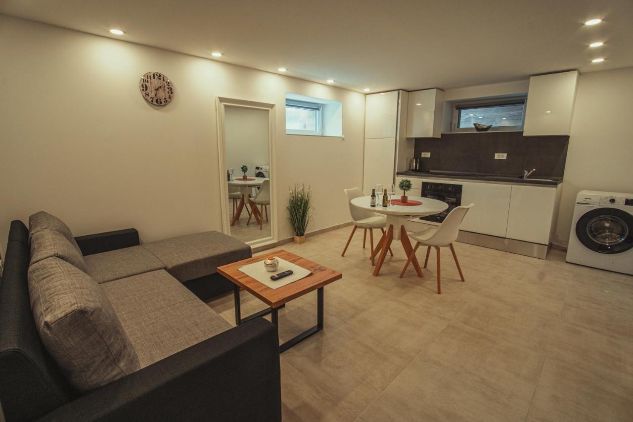 Apartmani Infinity Osijek Eksteriør billede